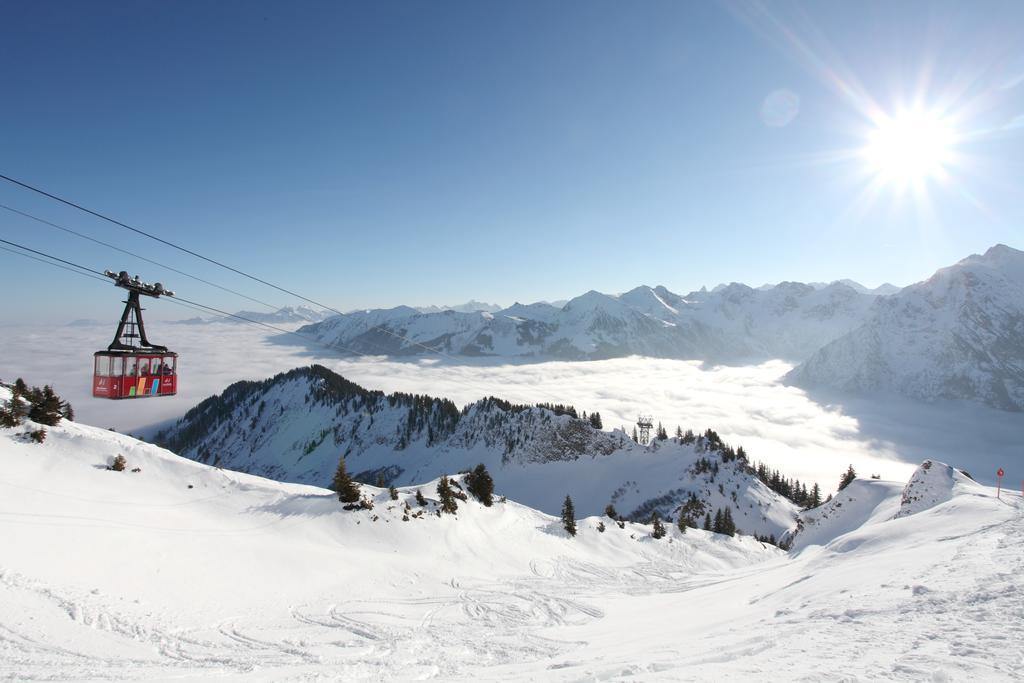Alpen Select Lodge Kleinwalsertal Riezlern Esterno foto